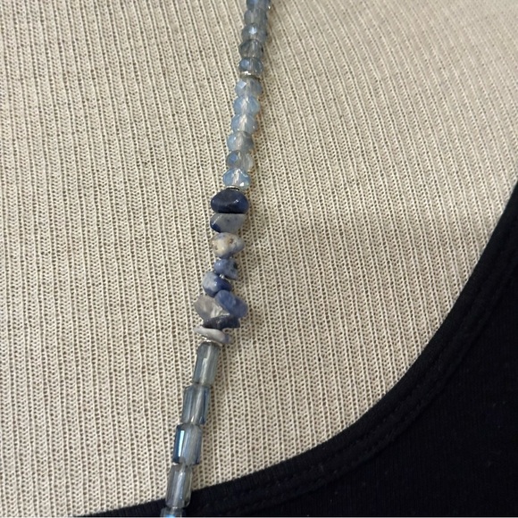 Simply Vera Vera Wang Necklace - long silver w/ blue glass & lapis stone beads - Picture 6 of 14